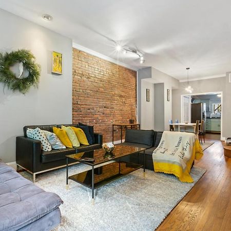 Pristine Townhouse With Rooftop Deck Near Canton! Baltimore Eksteriør bilde