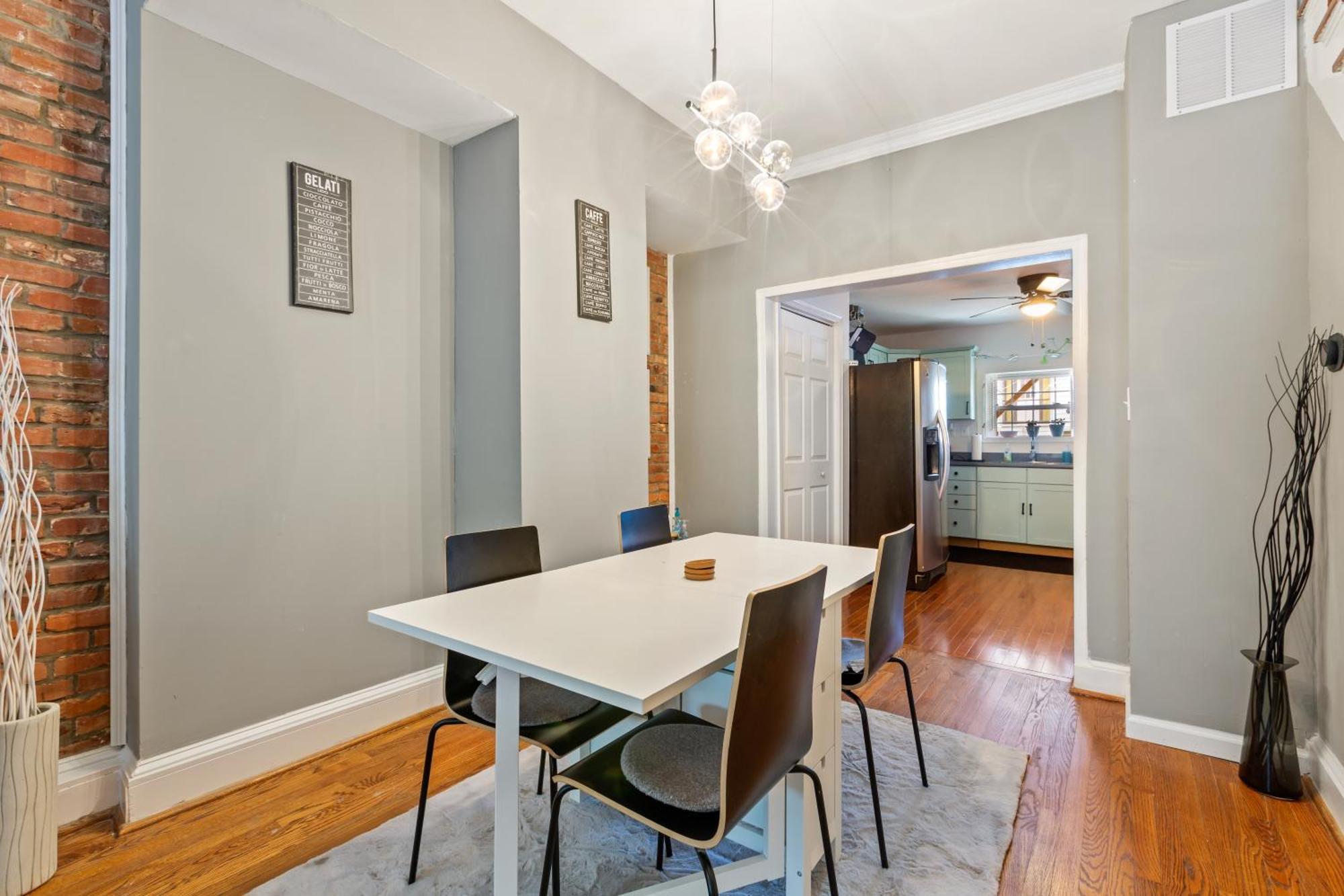Pristine Townhouse With Rooftop Deck Near Canton! Baltimore Eksteriør bilde